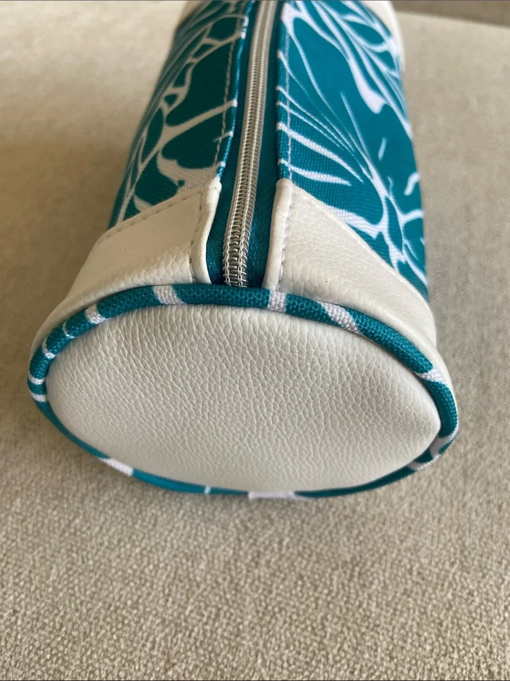 Lancôme Teal and White Floral Tubular Zip Pouch. New, Never used.